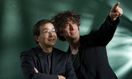 Gaiman and Tan.jpg